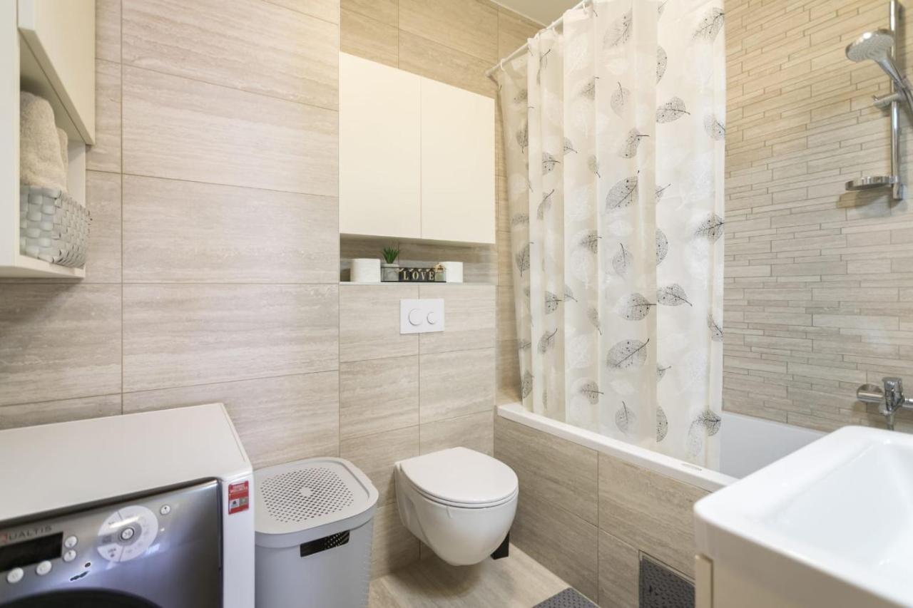 Apartment Sara - Free Parking For 2 Cars ซาเกร็บ ภายนอก รูปภาพ