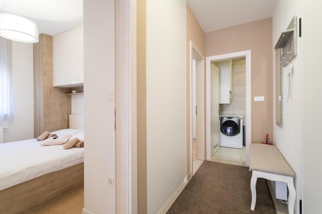 Apartment Sara - Free Parking For 2 Cars ซาเกร็บ ภายนอก รูปภาพ